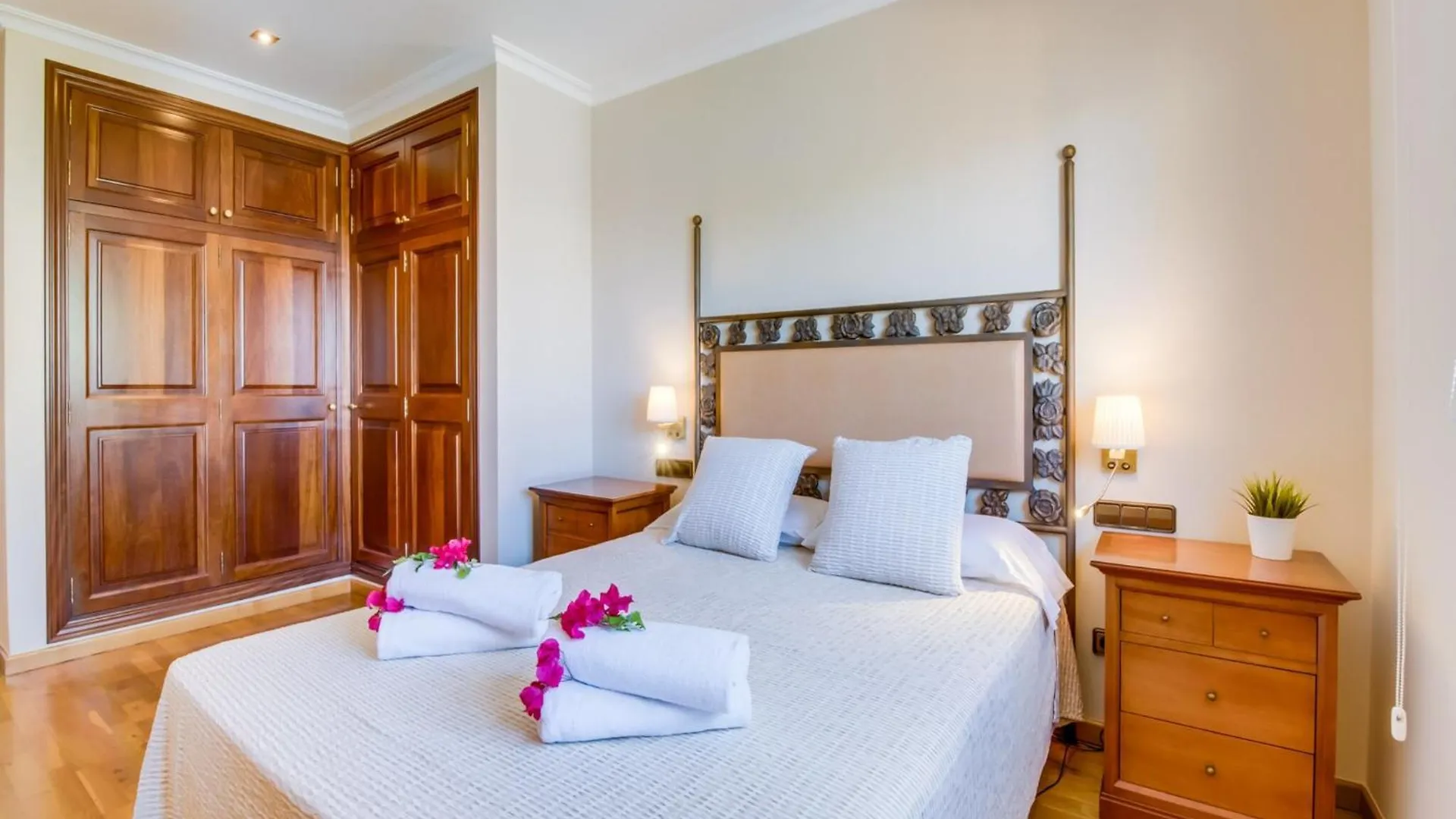 8 Person Holiday Home, By The Beach Αλκούδια