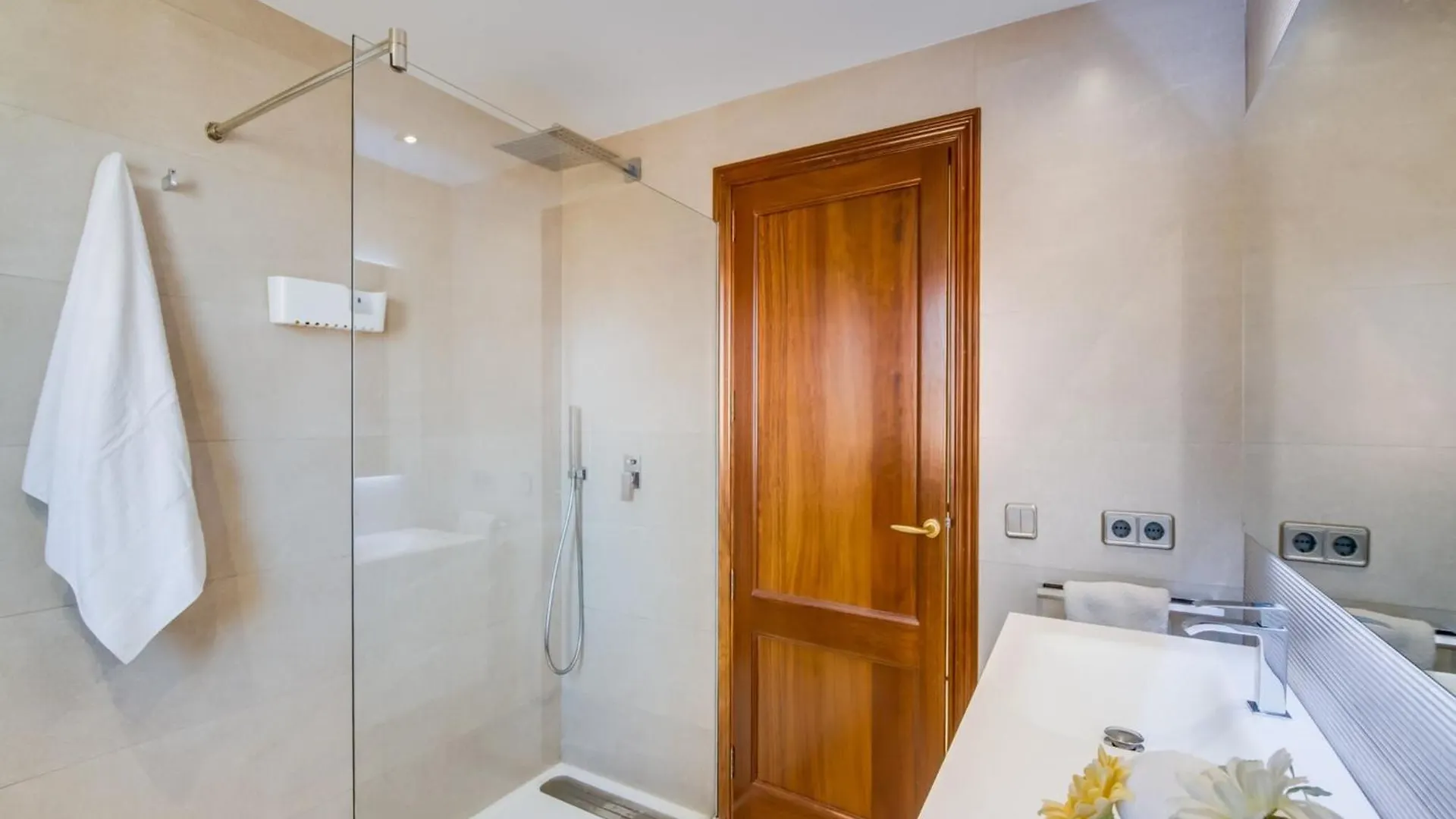 8 Person Holiday Home, By The Beach Αλκούδια